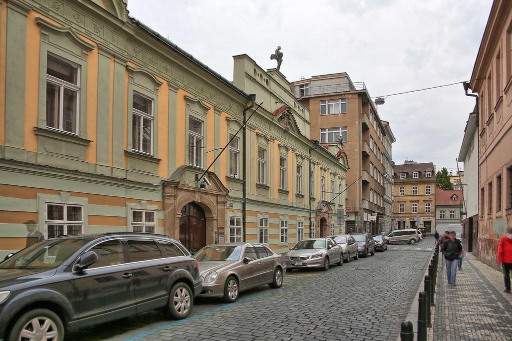 Apartments Vorsilska براغ المظهر الخارجي الصورة