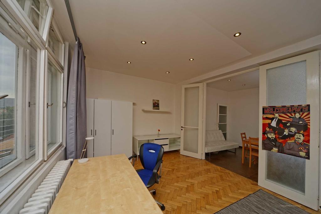 Apartments Vorsilska براغ الغرفة الصورة