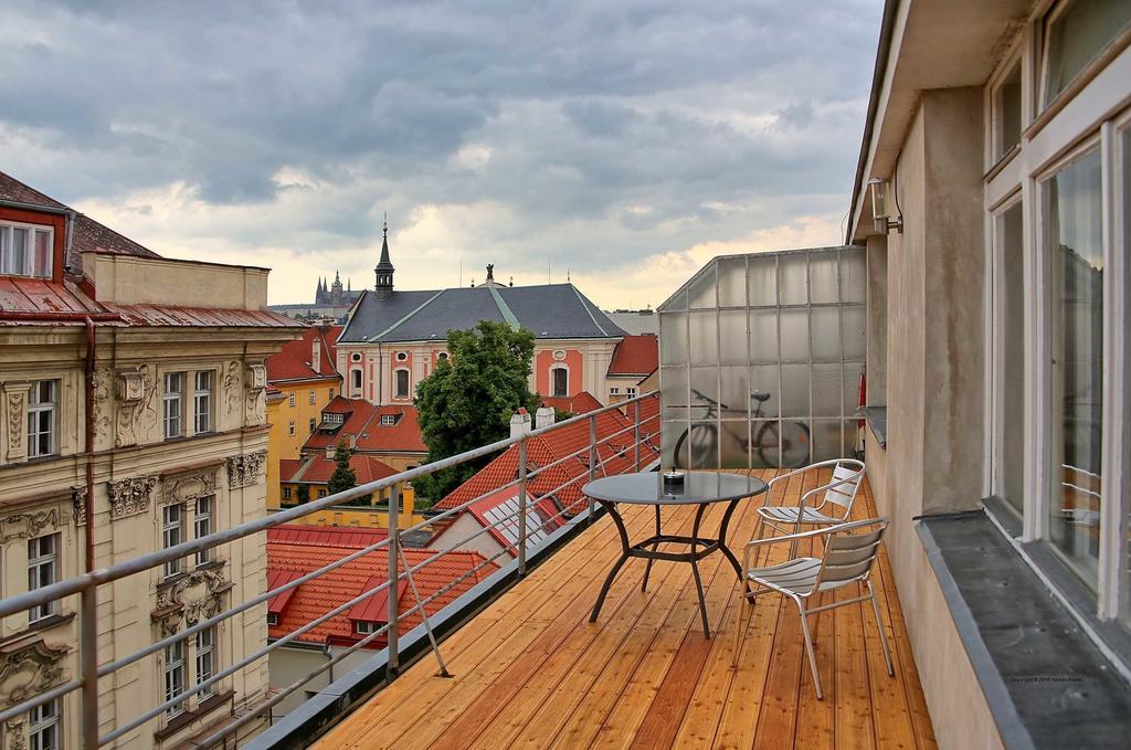 Apartments Vorsilska براغ الغرفة الصورة