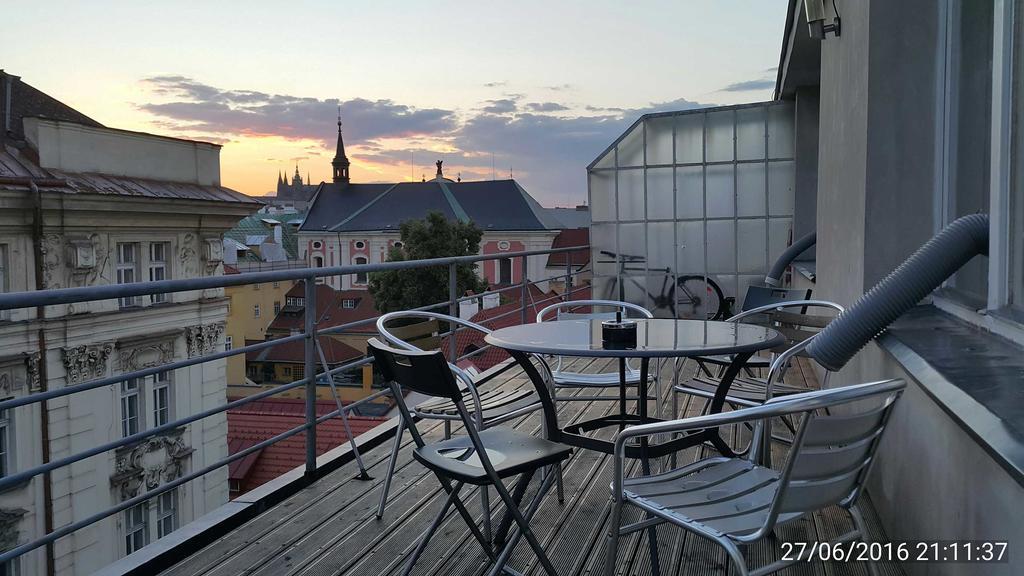 Apartments Vorsilska براغ المظهر الخارجي الصورة